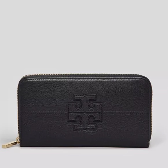 Tory Burch Handbags - Tory Burch | Stacked T Zip Continental Wallet in Black